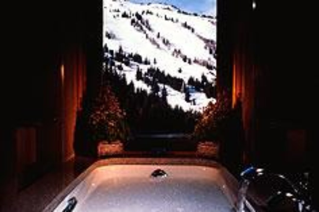 Spa, Courchevel - Meribel, Rhône-Alpes