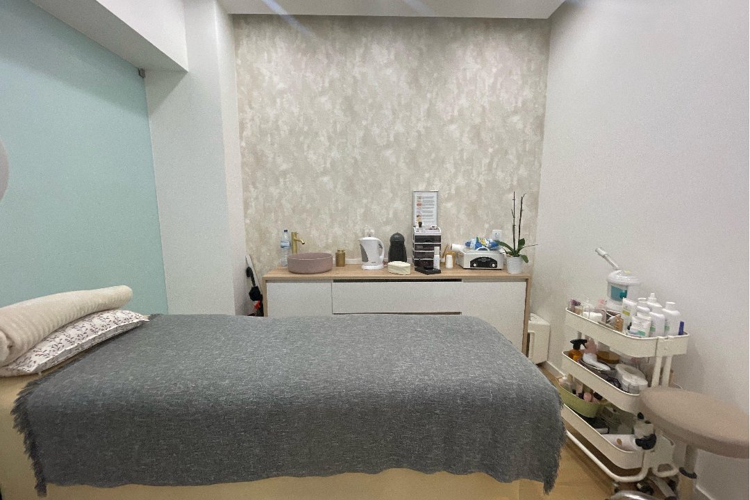 Taty Paranhos Beauty Studio, Amadora