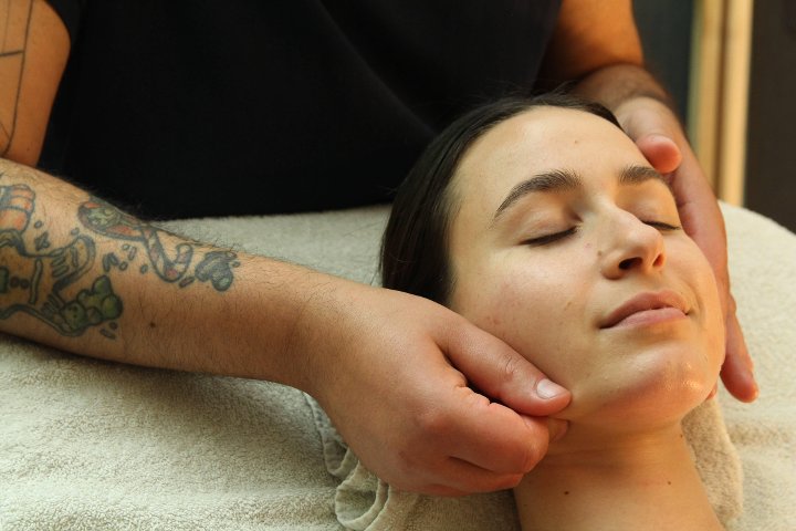 Alessio Nigro Massaggi - Massage Bologna BO - Photo de galerie - OneBooking