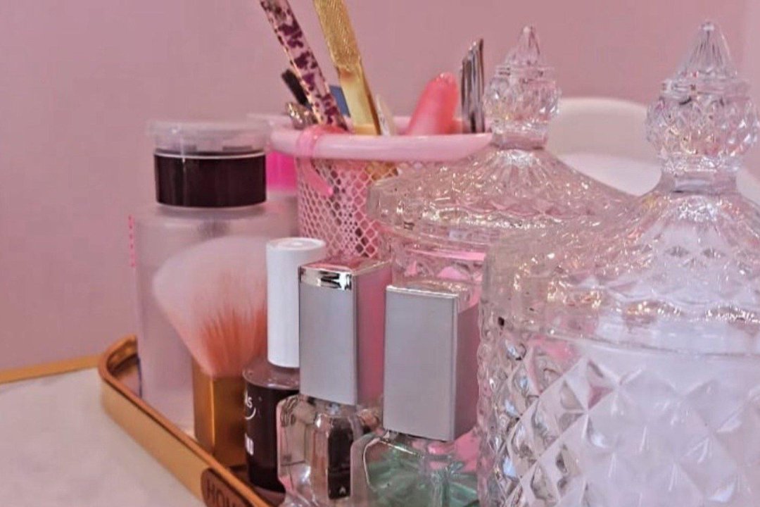 Love nails and more, Chalandri, Αττική