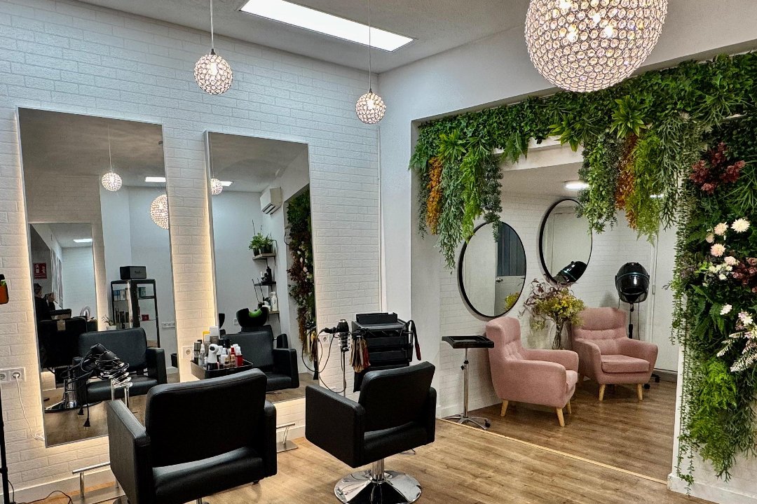 Nairo Ortiz Beauty Salon, B. Salamanca, Madrid