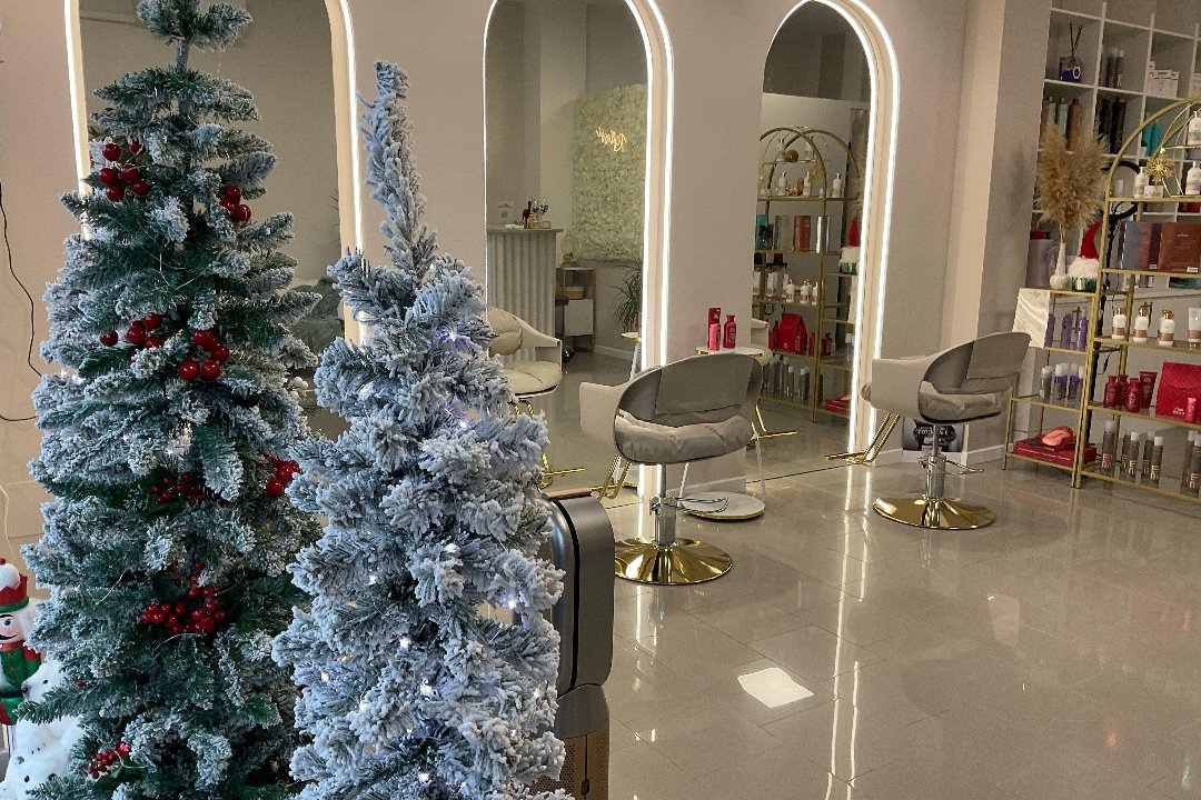 Riflessi Hair Studio, Fano, Marche
