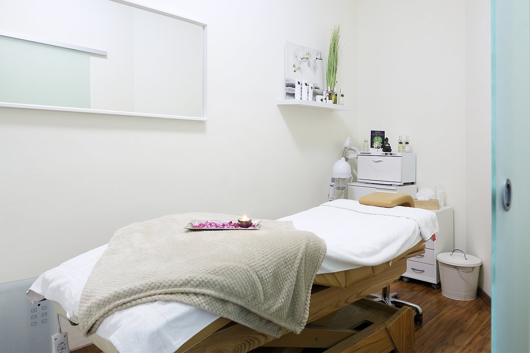 Erdbeer.Blond Spa, Prenzlauer Berg, Berlin