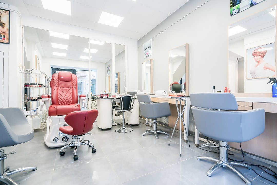 Infinity Coiffure Institut De Beaute A Chateau Rouge Paris Treatwell