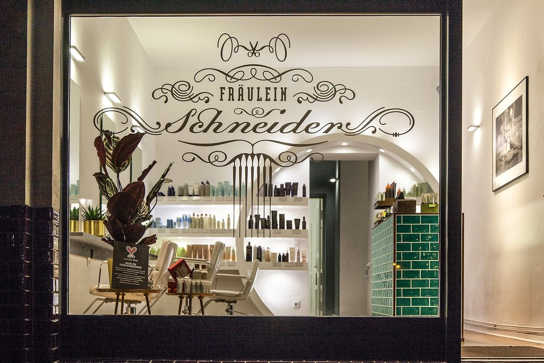 Fräulein Schneider, Prenzlauer Berg, Berlin