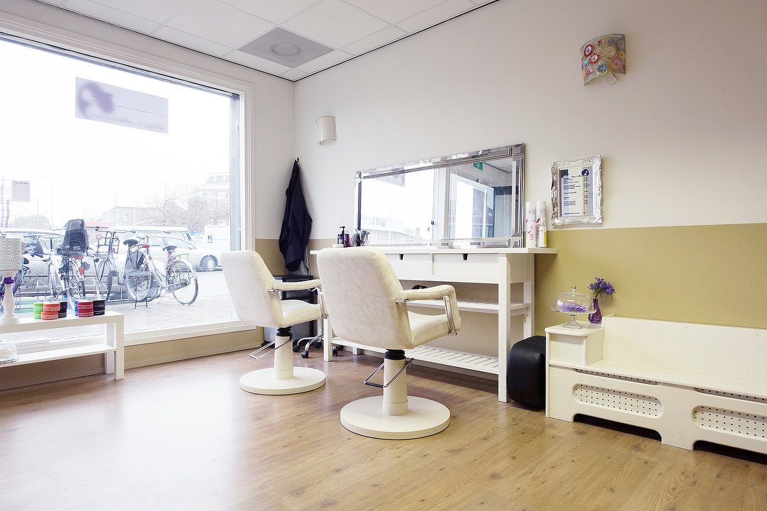 Giny's Hairline, Vissershaven, Den Haag