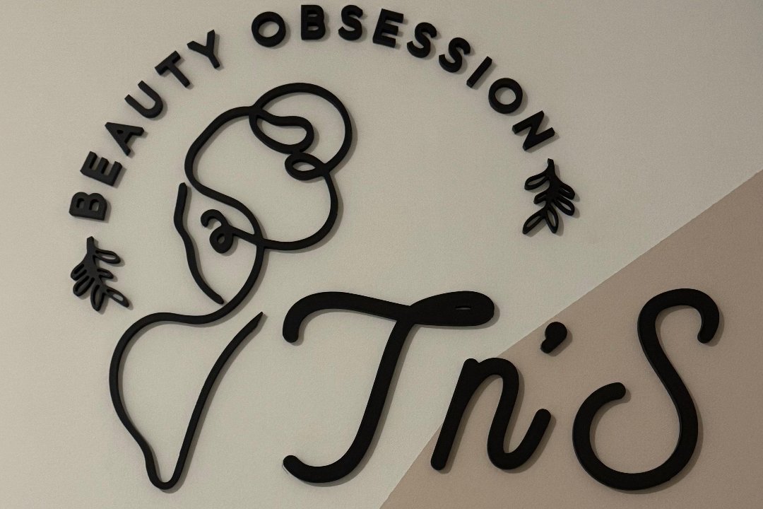 TnS Beauty Obsession, Moschato, Piraeus