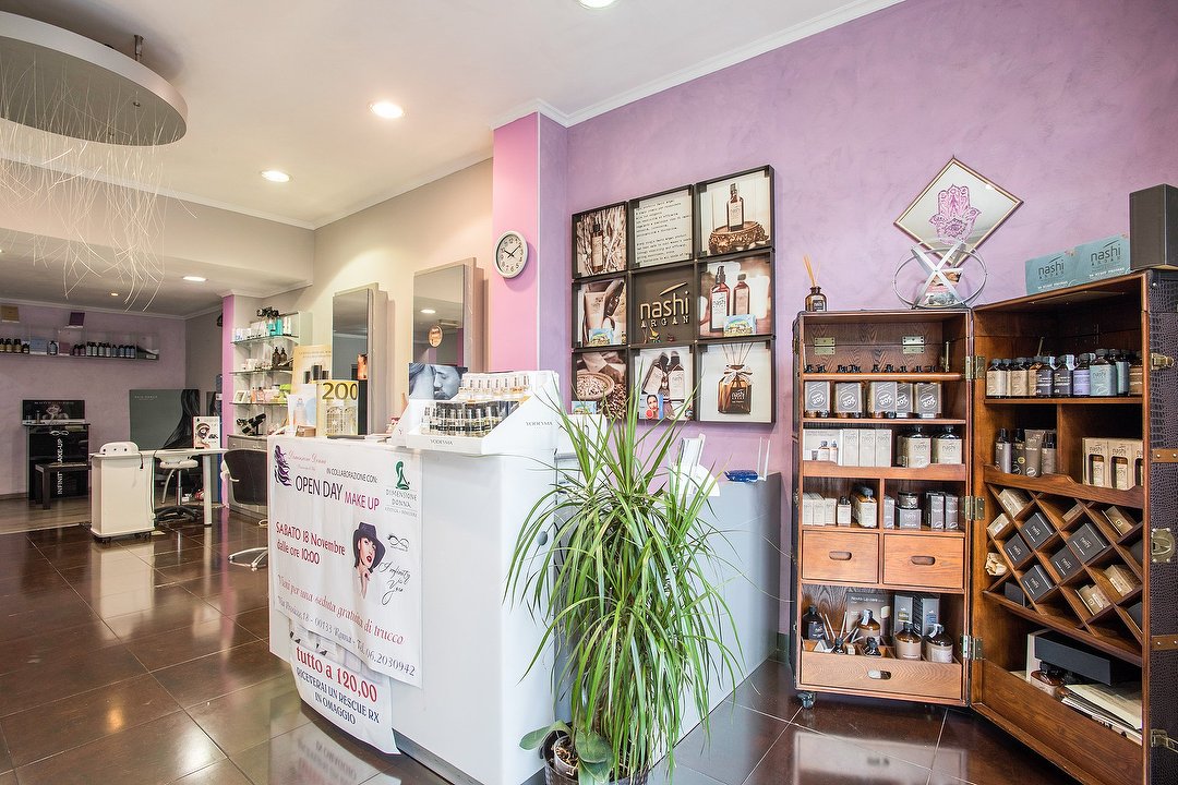 Dimensione Donna, Zona Torre Angela, Roma