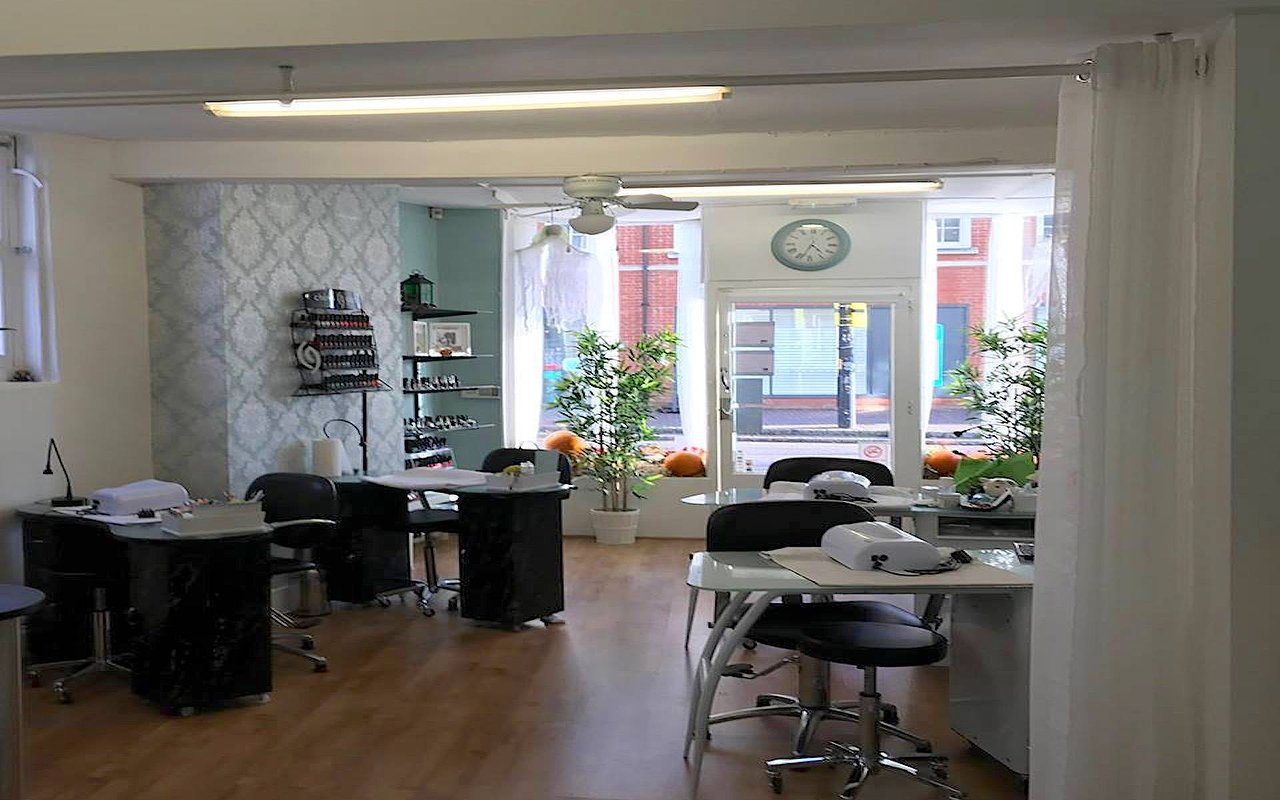 Hairdressers and Hair Salons in Milton Keynes, Buckinghamshire Treatwell
