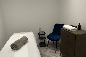 Essence Massage Studio London