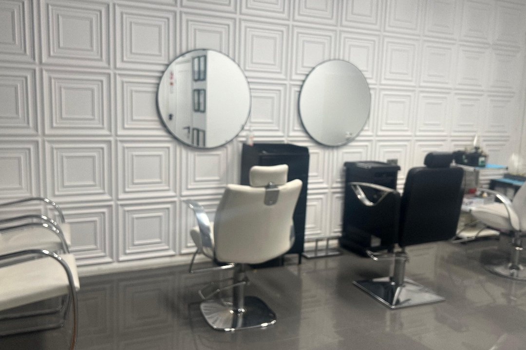 ROOP hair & Aesthetic Clinic - Beauty Salon, Tolworth, London