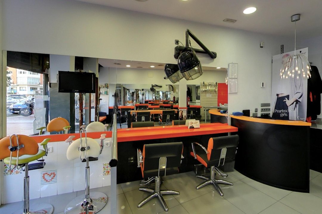 Top Peluqueros, La Prosperitat, Barcelona