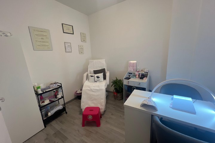 Serenity Room Studio Estetico - Onglerie Latina - Photo de galerie - OneBooking