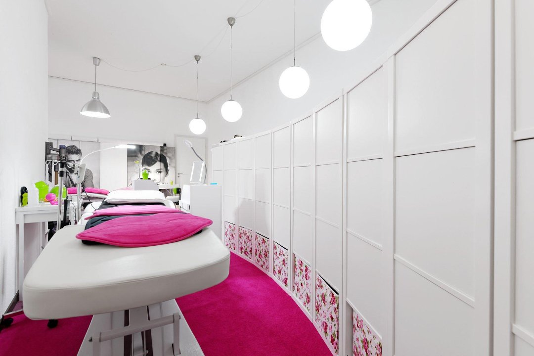 Léa Decorme Wimpernverlängerungen, Friedrichshain, Berlin