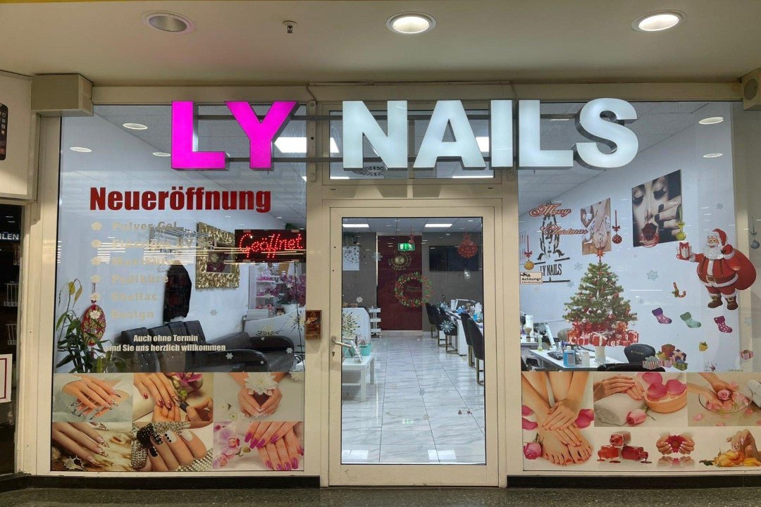 Lynails im EKT Farmsen, Farmsen-Berne, Hamburg