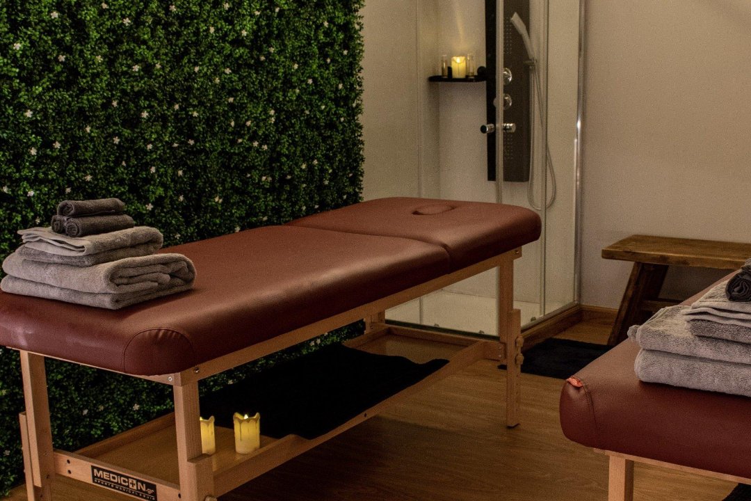 Remedy Massage Institute, Egaleo, Αττική