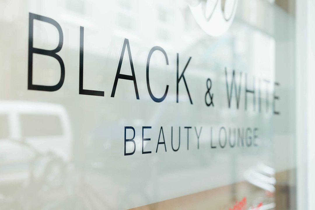 Black & White Beauty Lounge - Karlsruhe, Karlsruhe