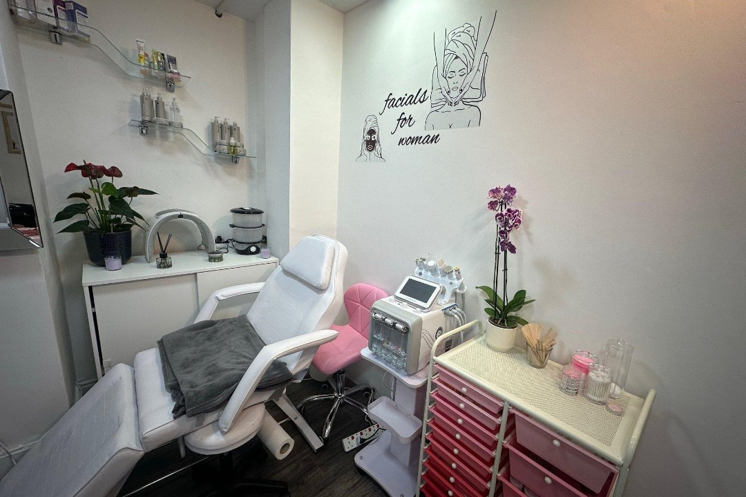 Aniiaz Beauty Salon, Davenport, Stockport