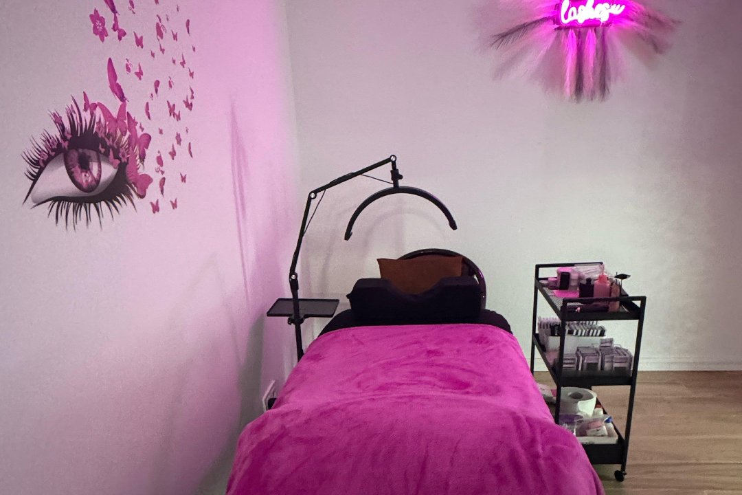 MileLashes, Sabadell, Provincia de Barcelona