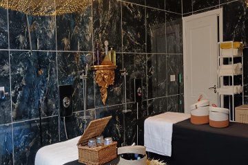 EZ Men's Spa Room