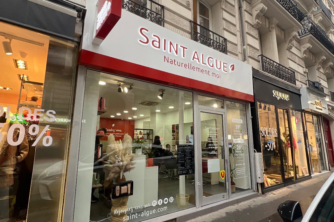 AH Esthétique, Rue Saint-Charles, Paris