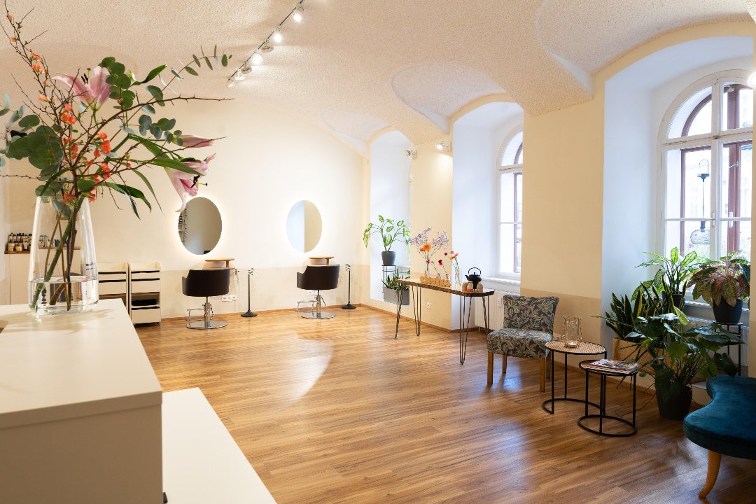 TANJA.does your hair, 8. Bezirk, Wien