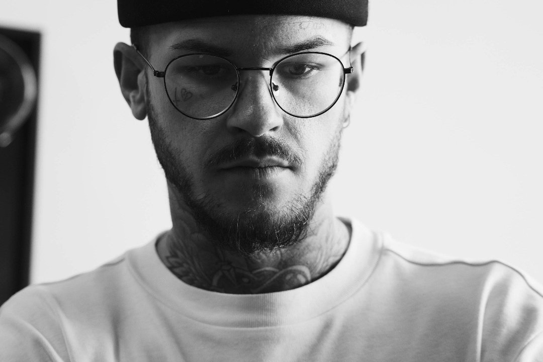 MH Barber, Hostalric