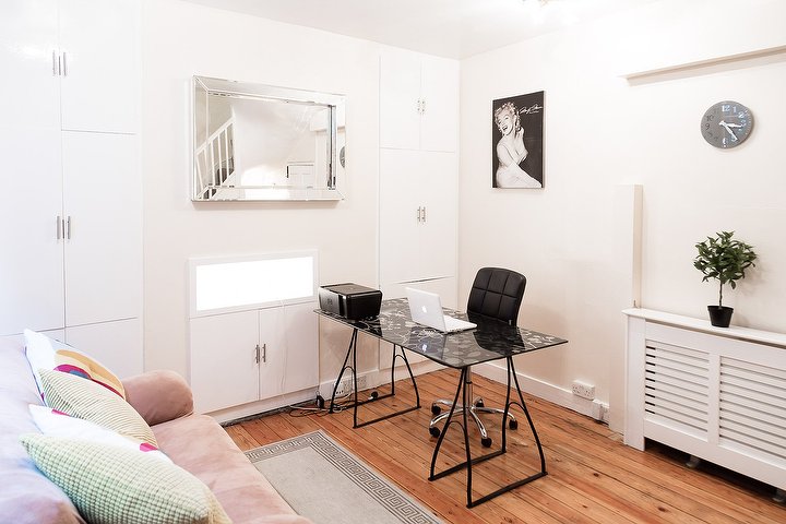 Covent Garden Aesthetic Clinic Dental Clinic In Covent Garden London Treatwell