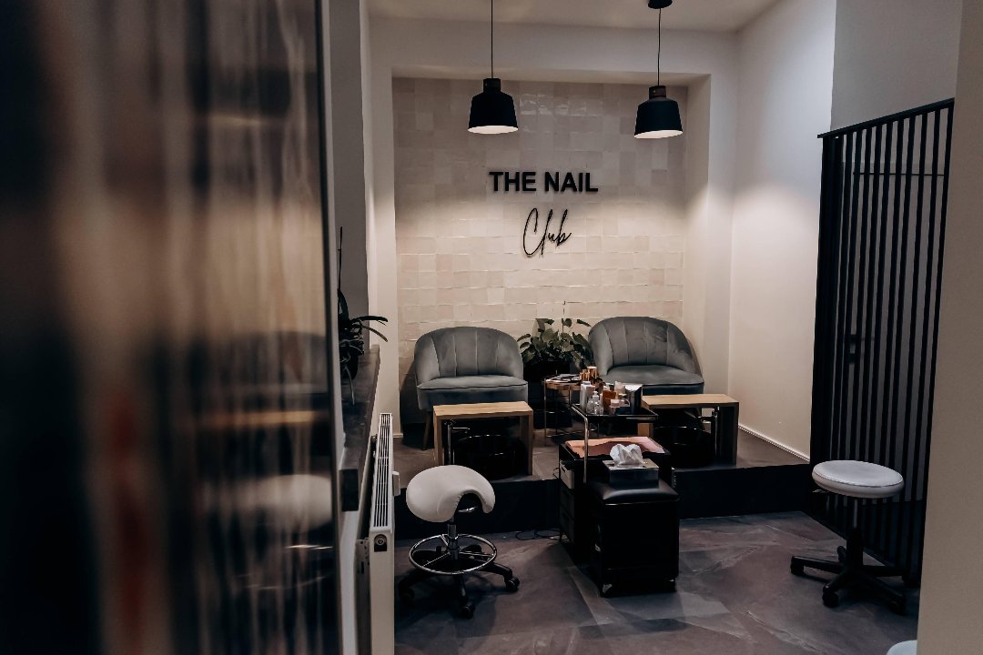 Maya Nail Trainer, Bruxelles