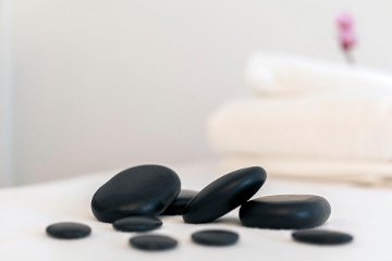 Rapha Massage & Aesthetics