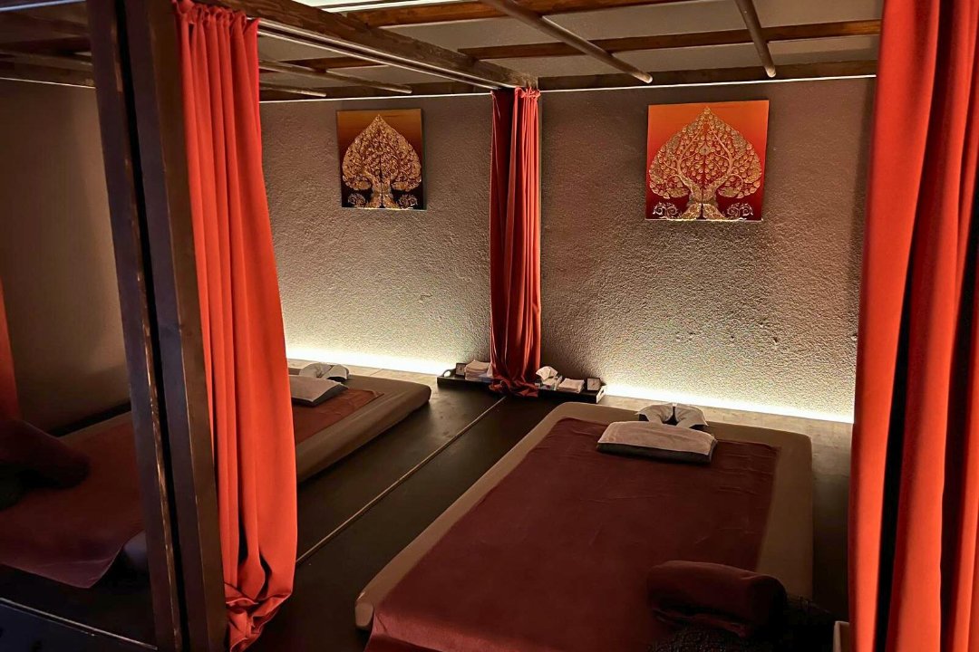 Sukothai Massage Neuchâtel, Neuenburg, Kanton Neuenburg