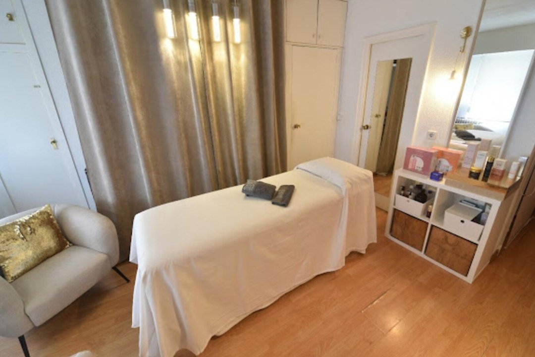 MD estética quiropractico, B. Salamanca, Madrid