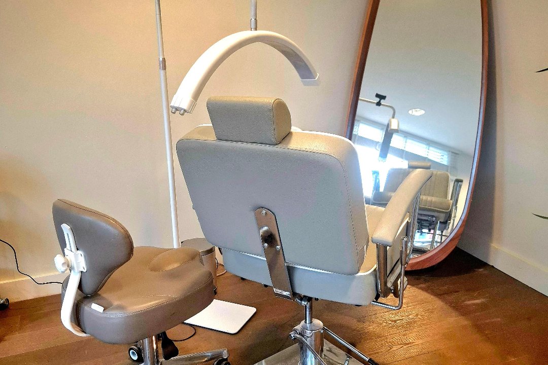 Salon Cherisay, Van Lennepbuurt, Amsterdam