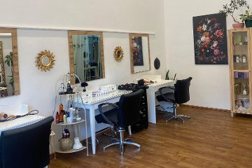 Die Friseurin & Co