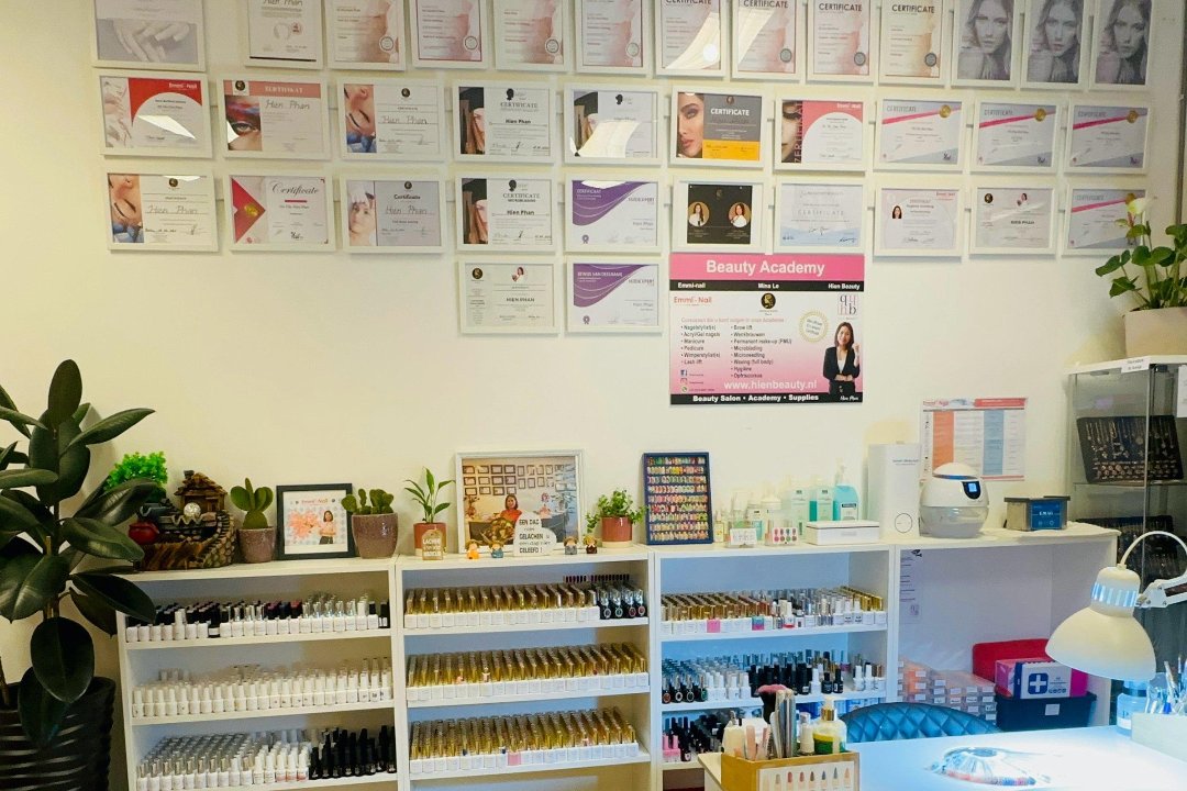 Hien Beauty, Lelystad Centrum, Flevoland