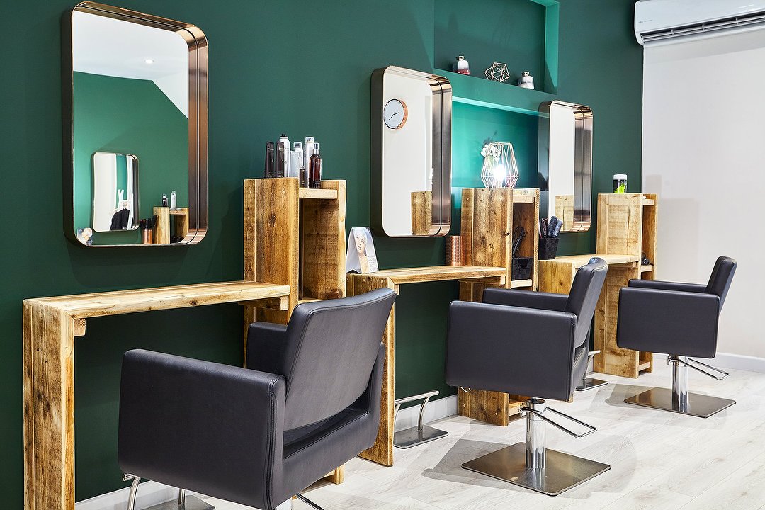 Margaux Salon, Highbury, London