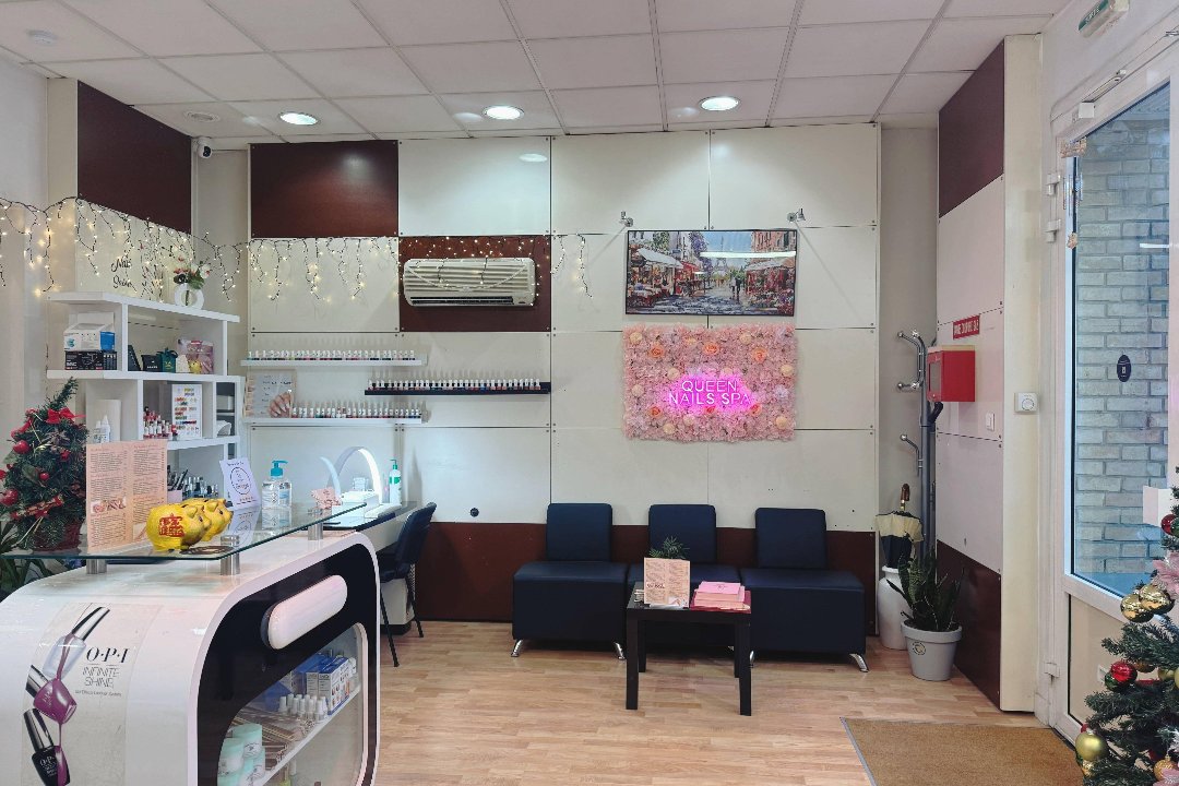 Queen Nails & Spa, Chantiers, Versailles