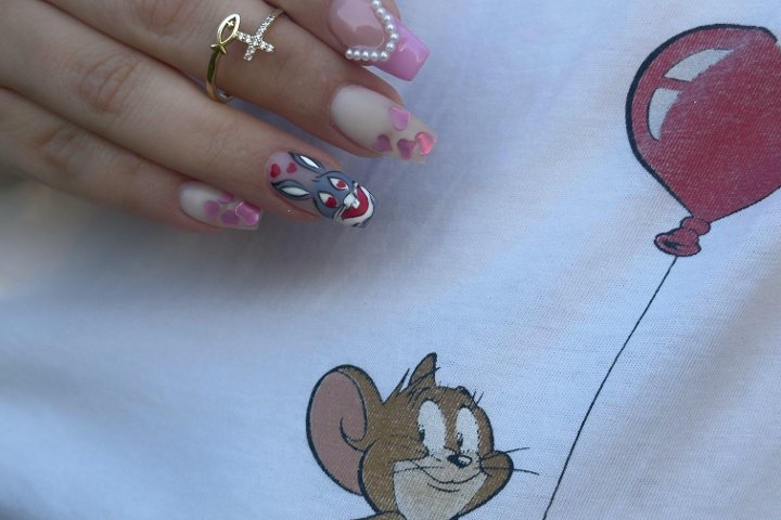 Parisa NailArt - Onglerie Leeds - Photo de galerie - OneBooking
