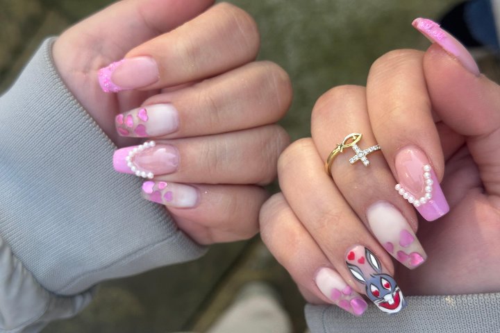 Parisa NailArt - Onglerie Leeds - Photo de galerie - OneBooking