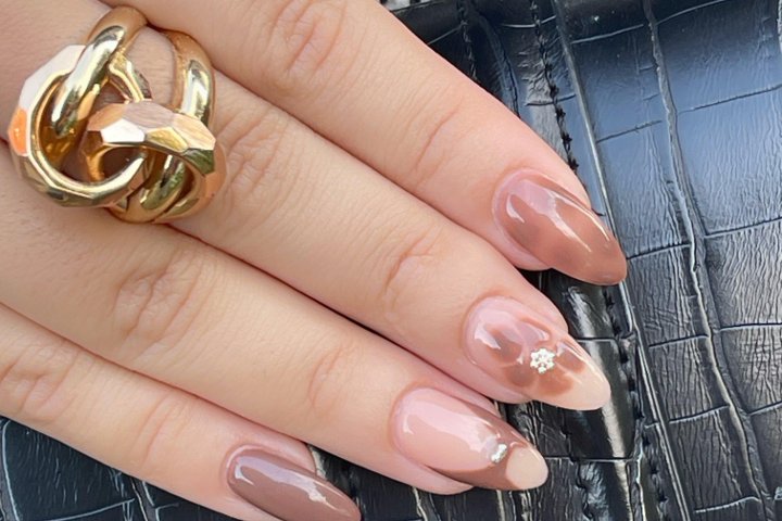 Parisa NailArt - Onglerie Leeds - Photo de galerie - OneBooking