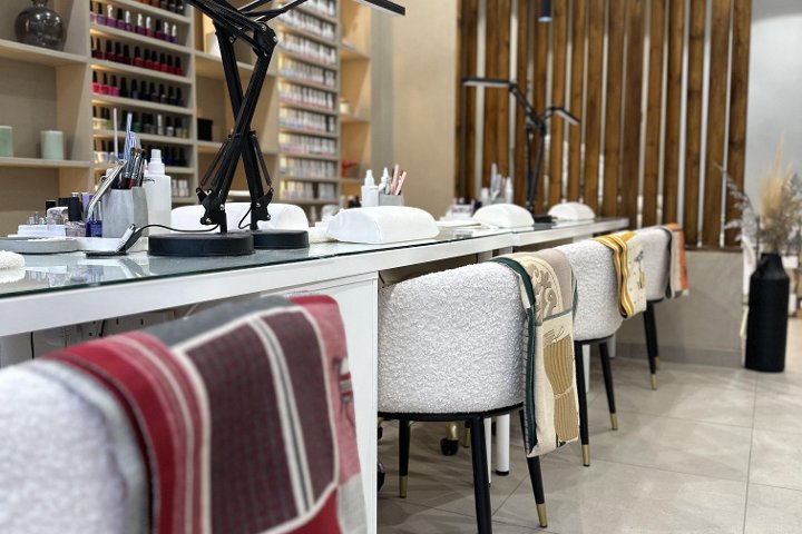 Fifty Three Beauty Studio - Onglerie London - Photo de couverture - OneBooking