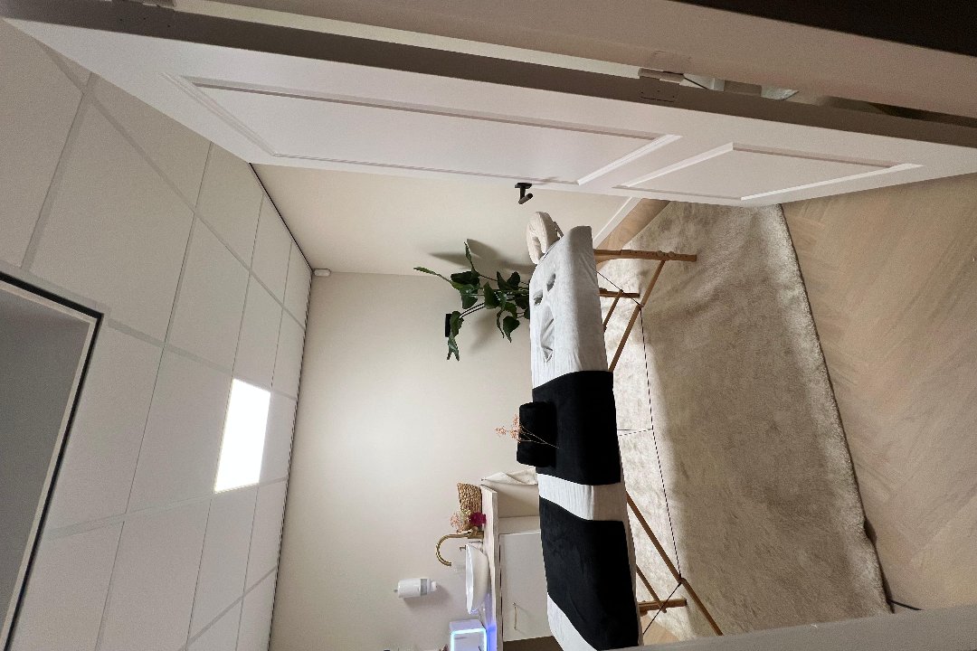 D’s Beauty & Massage , Molukkenbuurt, Haarlem