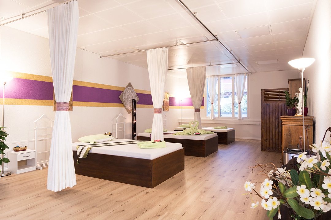 Löwen Siam Thaimassage & Spa, Kreis 11, Zürich