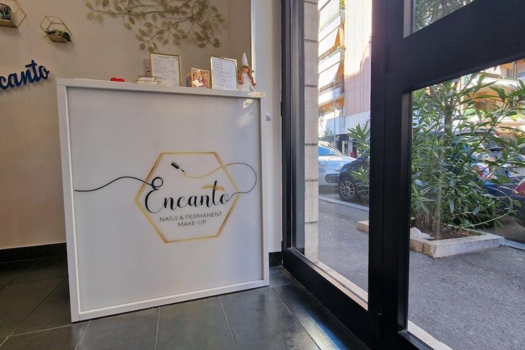 Encanto Nails & Permanent Make-Up, Ostia, Roma