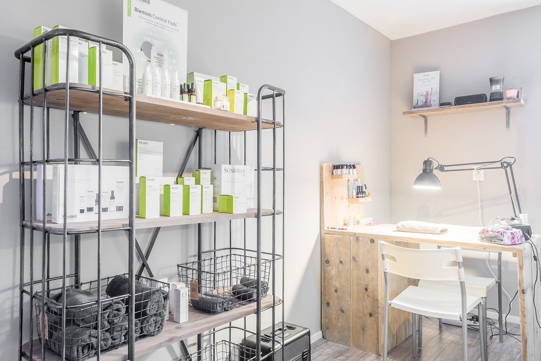 De Beautyspecialiste, Almere Stad, Almere