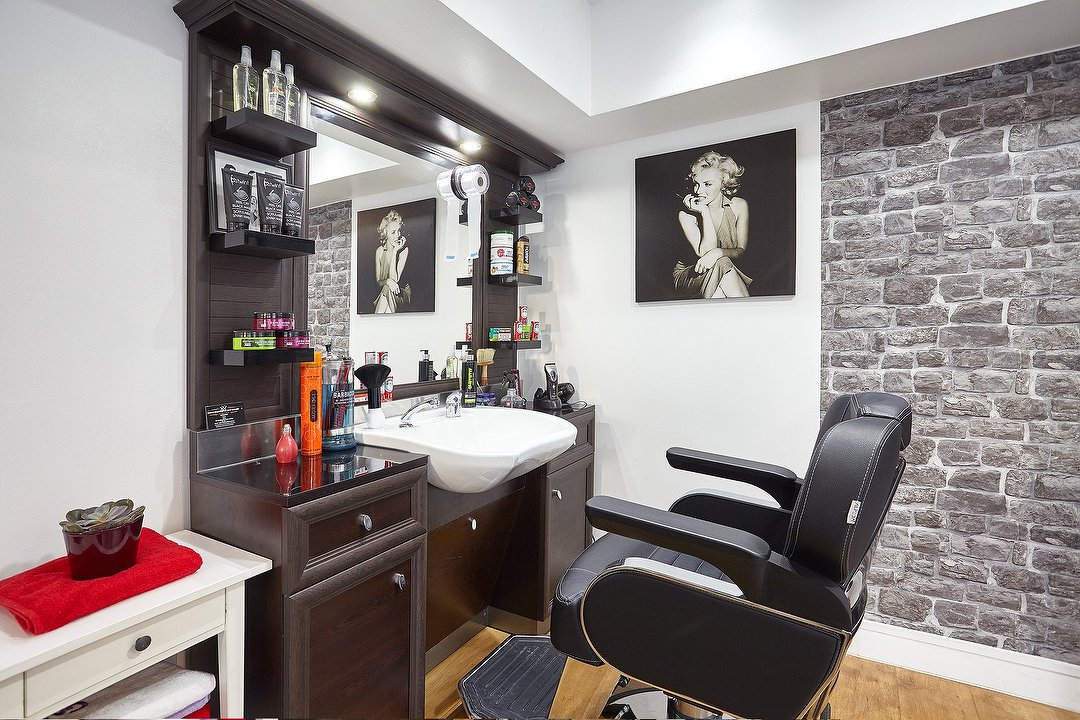 Sam's Barber, Notting Hill, London