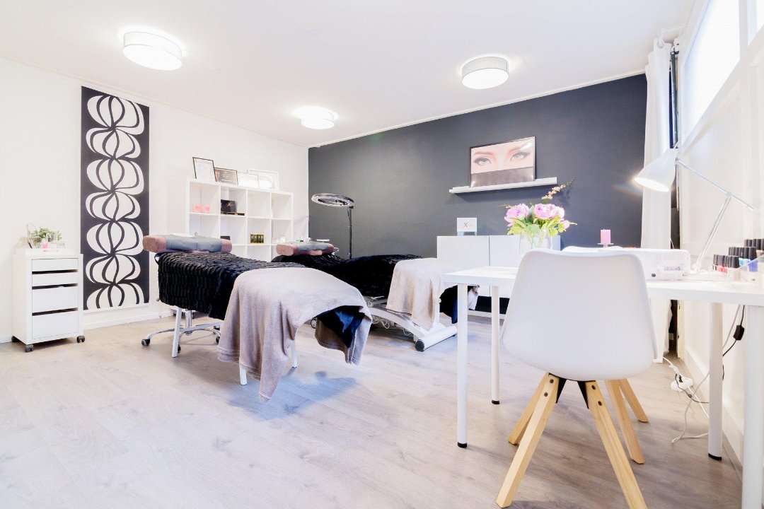 Mowina Wimperextensions - Doetinchem, Doetinchem, Gelderland