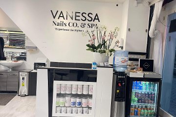 Vanessa Nails Co. & Spa Amsterdam