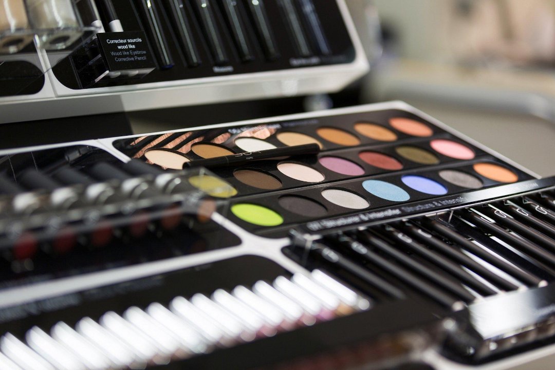 Your Makeup Studio by Montse Utset Makeup, Progrés, Badalona