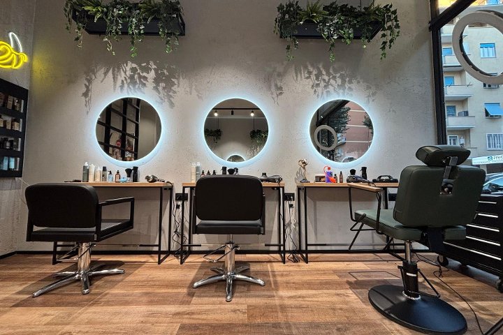 BH Concept Studio - Coiffure Roma - Photo de galerie - OneBooking